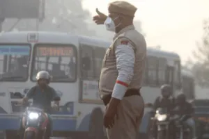 हरियाणा के 9 शहरों में AQI रेड जोन में, GRAP-3 लागू, 5वीं तक के स्कूल बंद करने के आदेश
