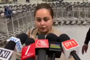 Bihar News: लालू यादव के परिवार में सियासी तूफान: किडनी दान करने वाली बेटी का छलका दर्द, परिवार ने नहीं दिया सम्मान