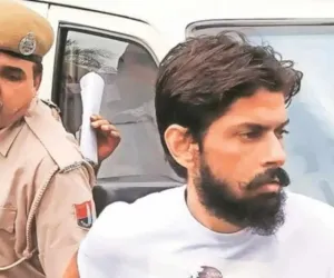 अमेरिका से भारत लाया जा रहा लॉरेंस बिश्नोई का भाई अनमोल, बाबा सिद्दीकी मर्डर केस में था वांछित