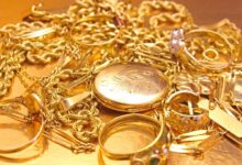 Gold Silver Price Today: सोना और चांदी की कीमतों में भारी गिरावट, MCX पर चांदी ₹5000 से ज्यादा टूटी, जानें अब क्या करें?